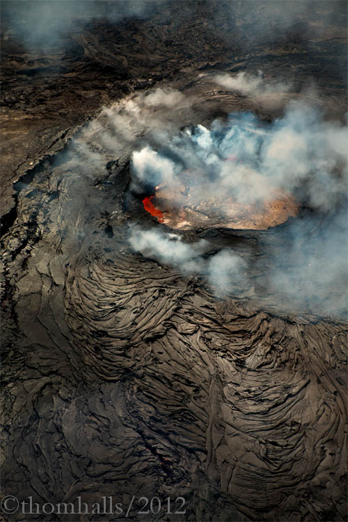 Hawaii volcano, lava hole
